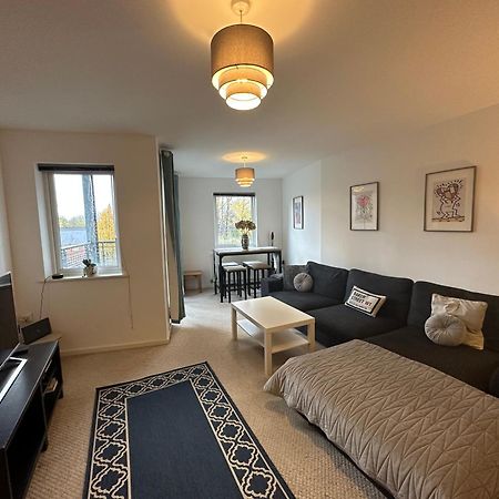 Etihad Fc 2Br Apartment With Water View Manchester Luaran gambar