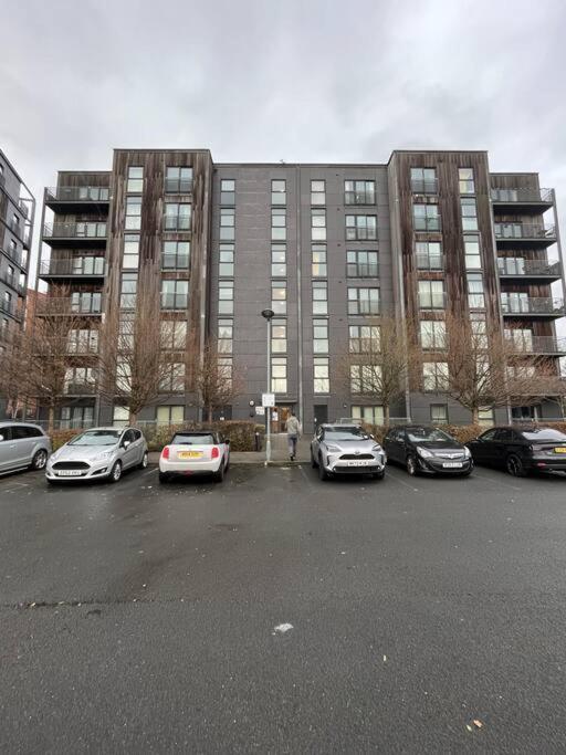 Etihad Fc 2Br Apartment With Water View Manchester Luaran gambar
