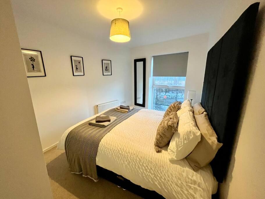 Etihad Fc 2Br Apartment With Water View Manchester Luaran gambar